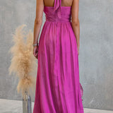 Vestido maxi de cuello halter con cintura entallada y volantes